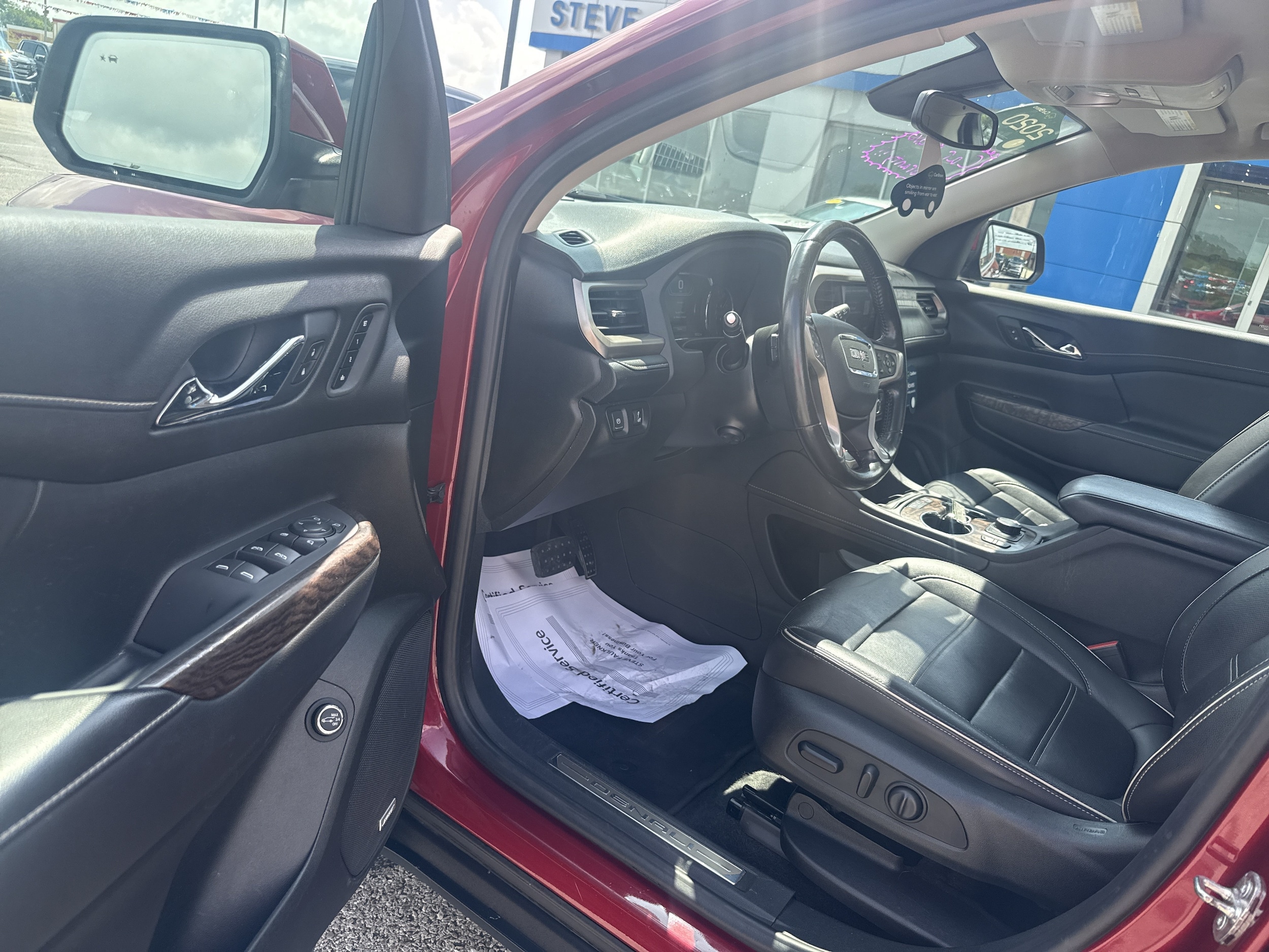 2020 GMC Acadia Denali - Photo 19