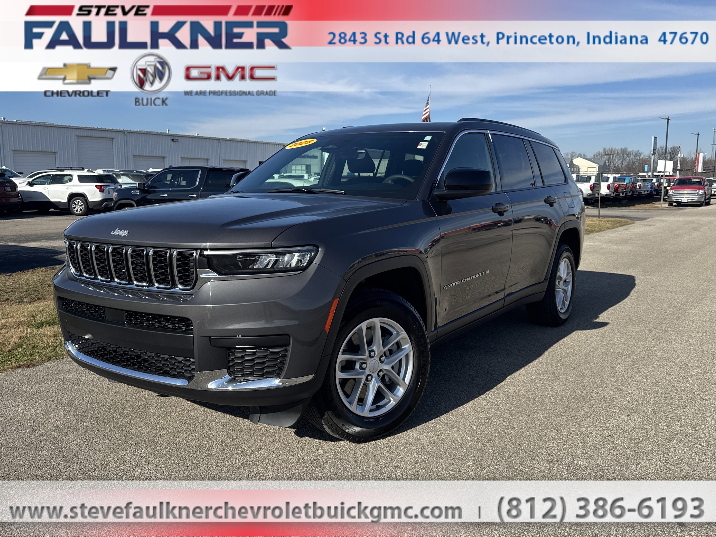 2025 Jeep Grand Cherokee L Laredo's photo