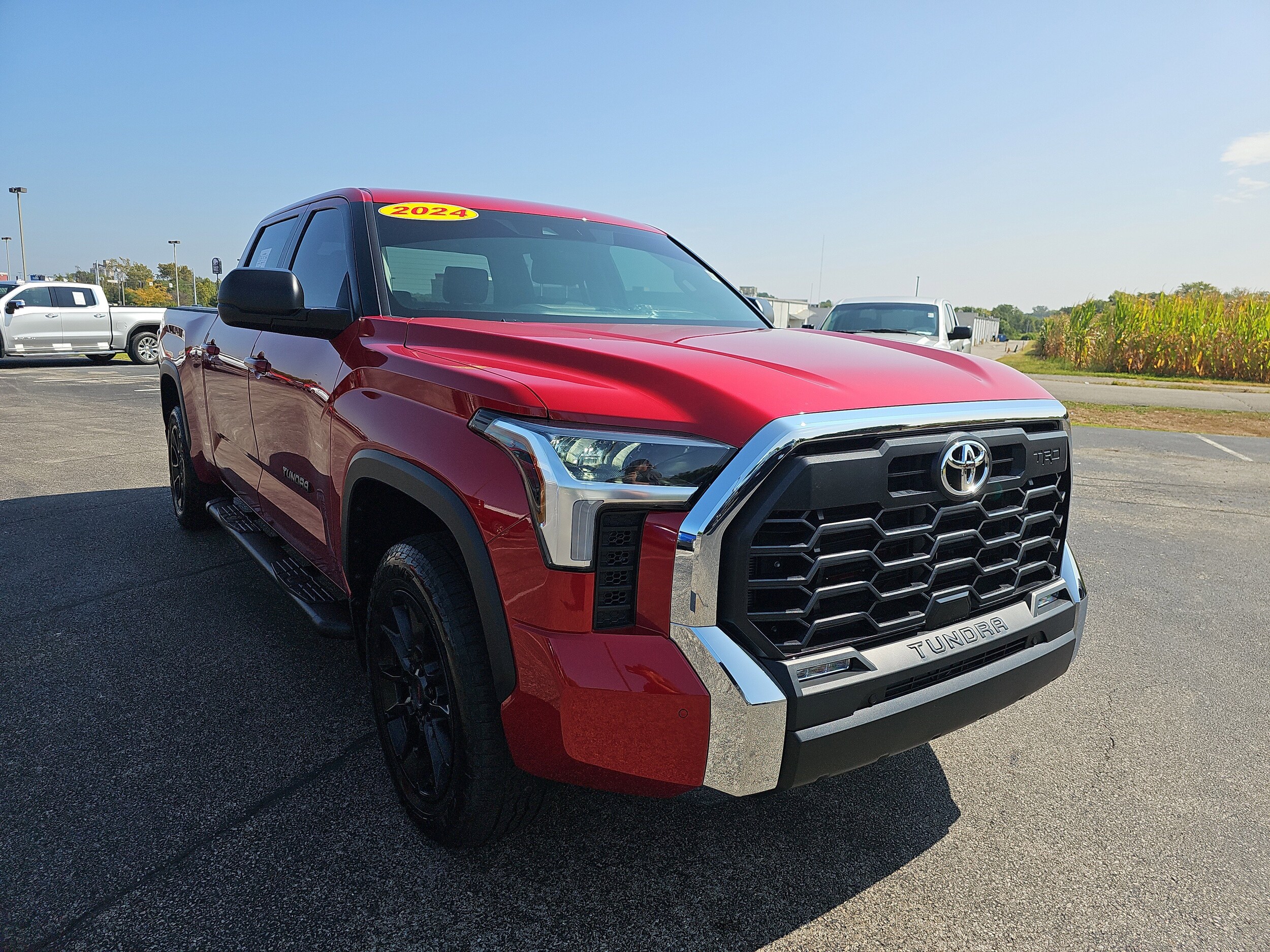 2024 Toyota Tundra SR5 photo 3