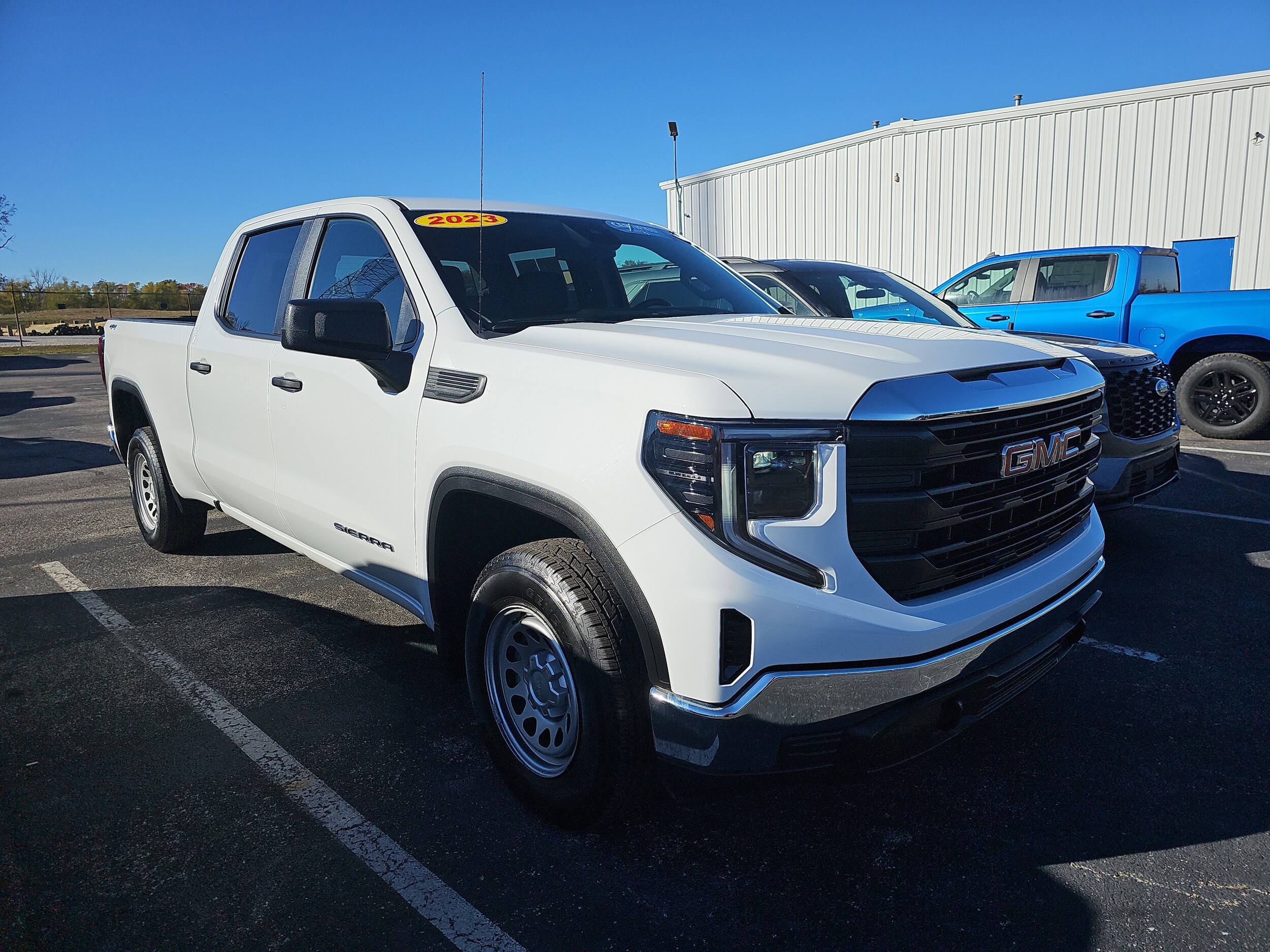2023 Gmc Sierra 1500 Pro photo 3