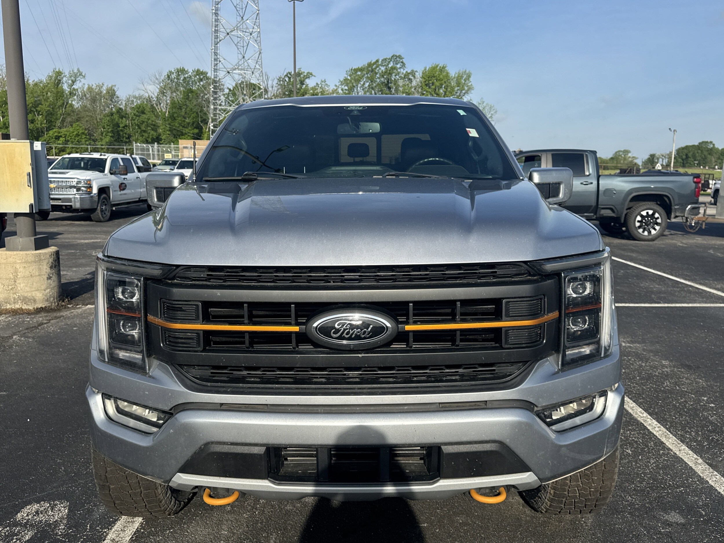 2021 Ford F-150 XL photo 2