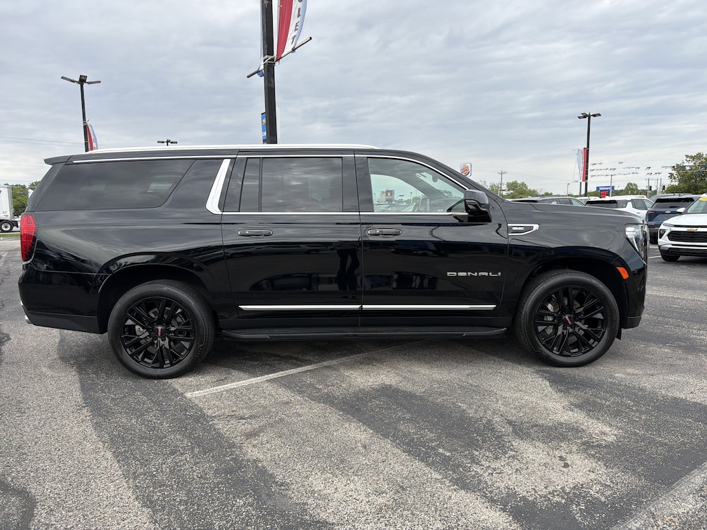 Used 2024 GMC Yukon XL Denali SUV