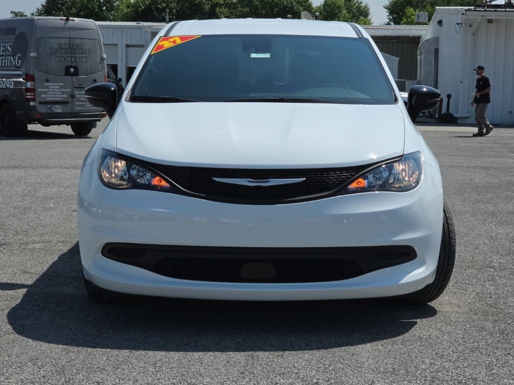 New 2027 Chrysler Pacifica LX Passenger Van