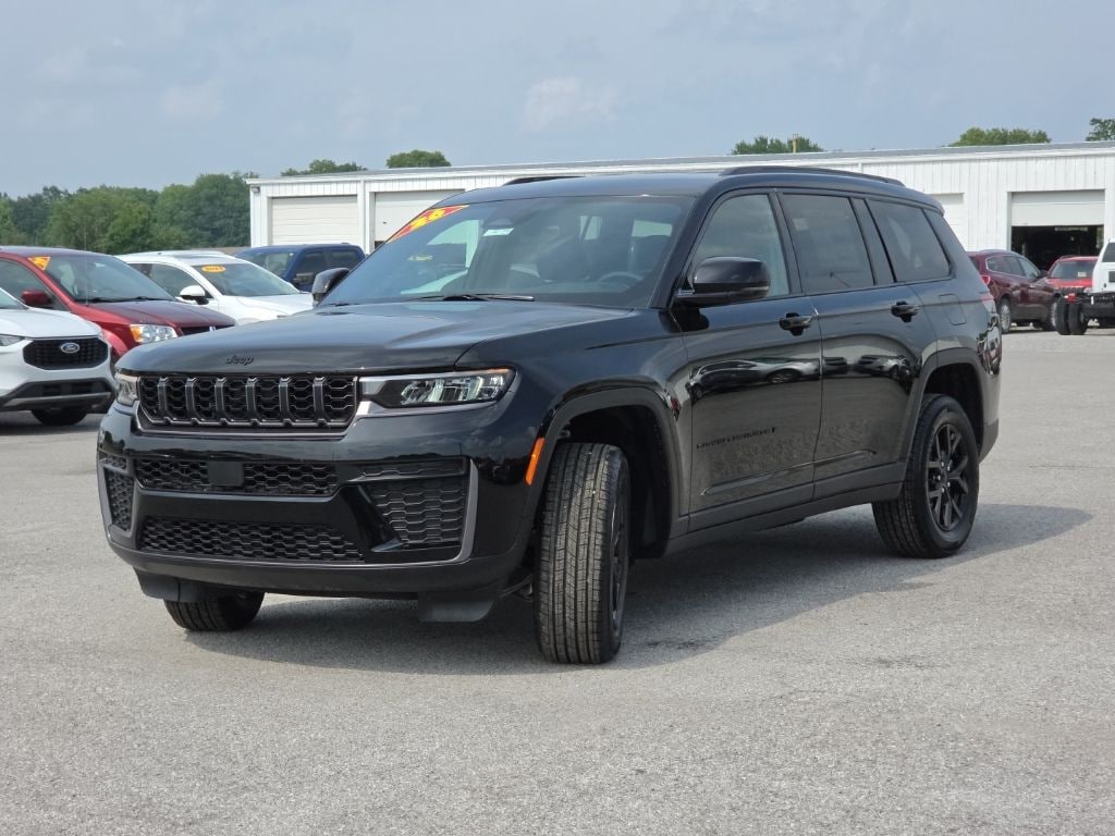 New 2026 Jeep Grand Cherokee L LAREDO ALTITUDE 4X4 Sport Utility