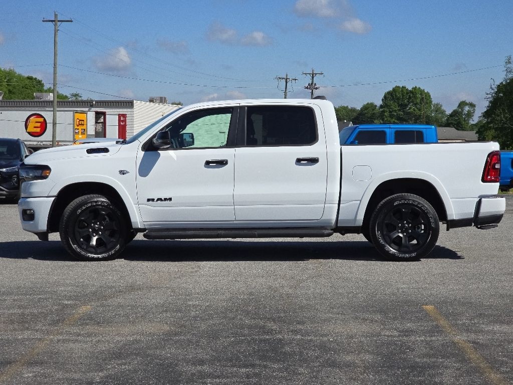 New 2026 Ram 1500 BIG HORN CREW CAB 4X4 5'7 BOX Pickup