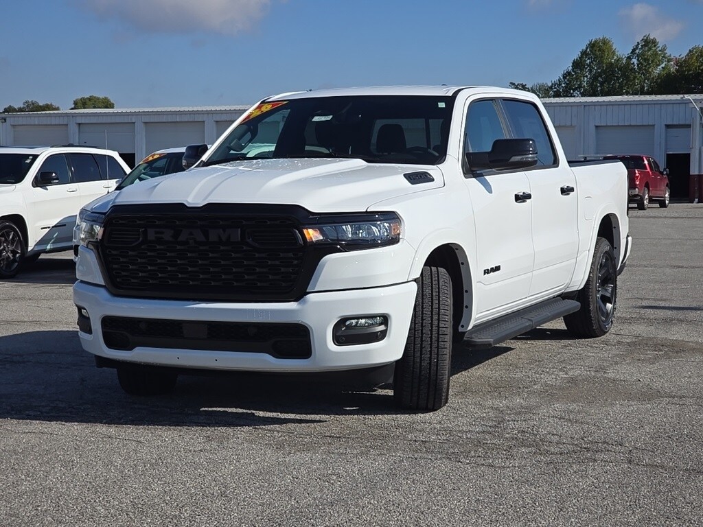 New 2026 Ram 1500 BIG HORN CREW CAB 4X4 5'7 BOX Pickup