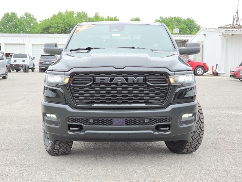 New 2026 Ram 1500 WARLOCK CREW CAB 4X4 5'7 BOX Pickup