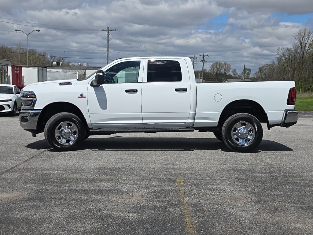 2025 Ram 2500 Tradesman photo 4