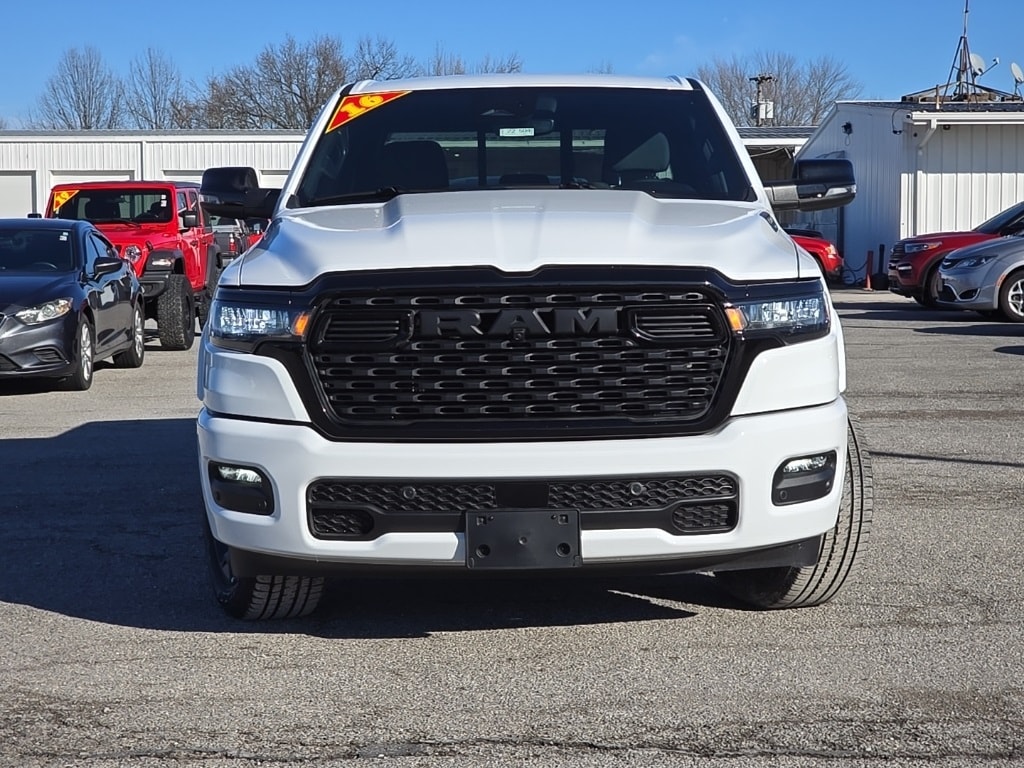 New 2026 Ram 1500 BIG HORN CREW CAB 4X4 5'7 BOX Pickup