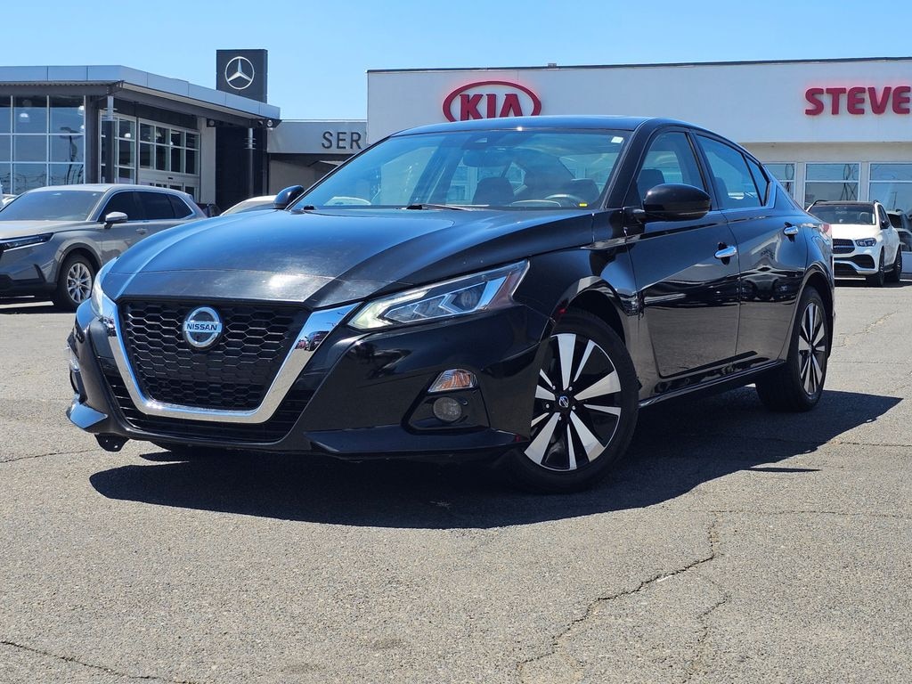Used 2020 Nissan Altima 2.5 SL Sedan