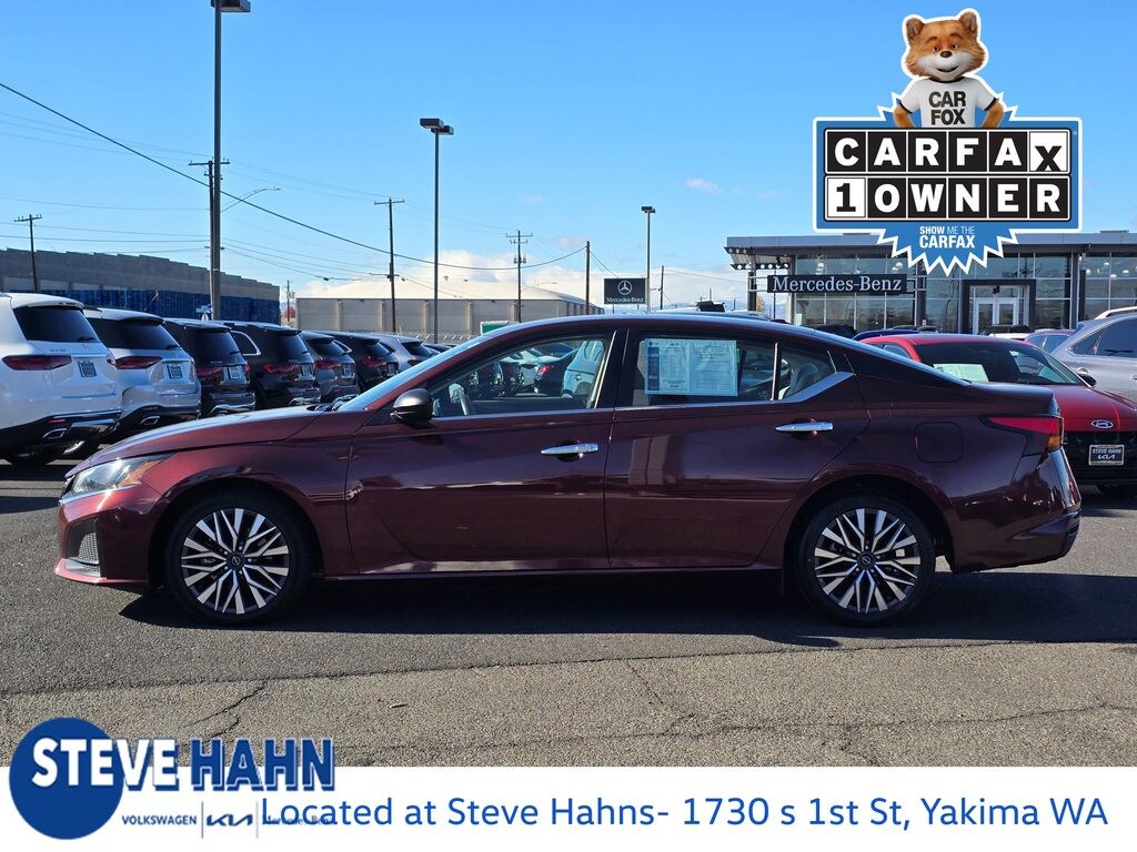 Used 2024 Nissan Altima 2.5 SV Sedan