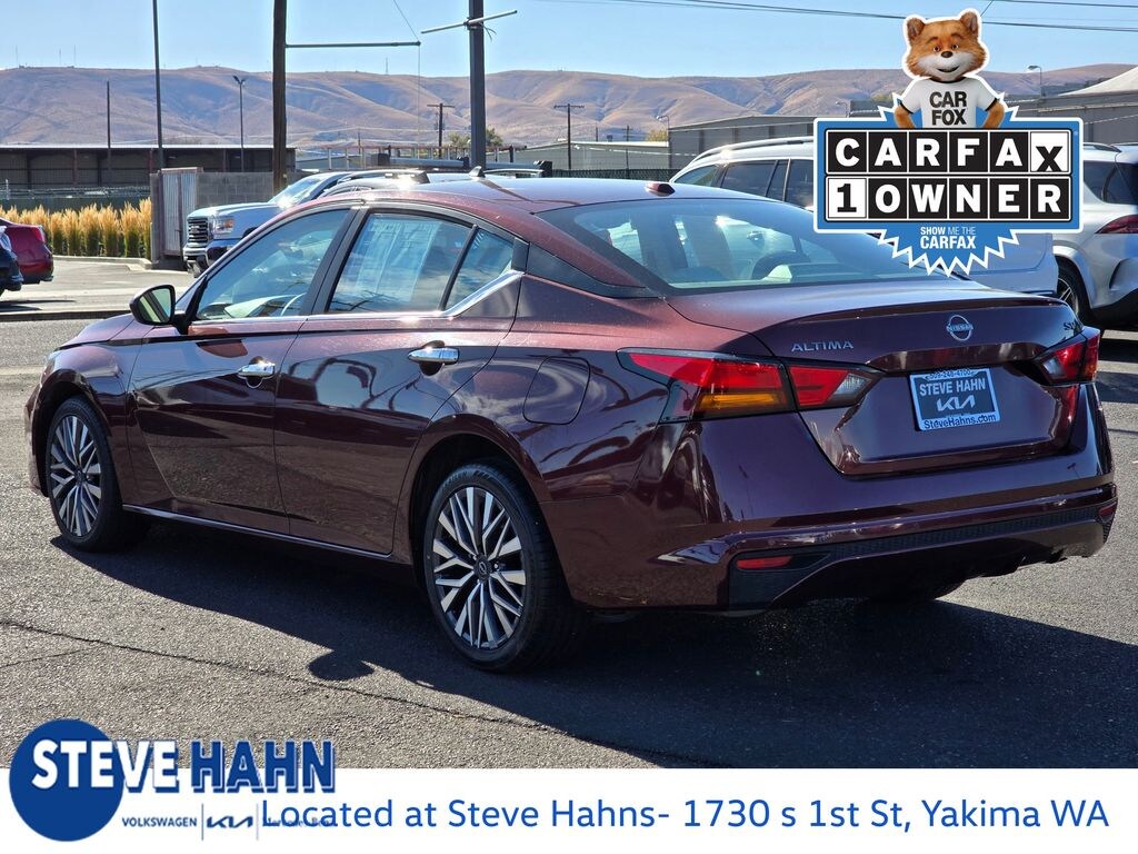 Used 2024 Nissan Altima 2.5 SV Sedan