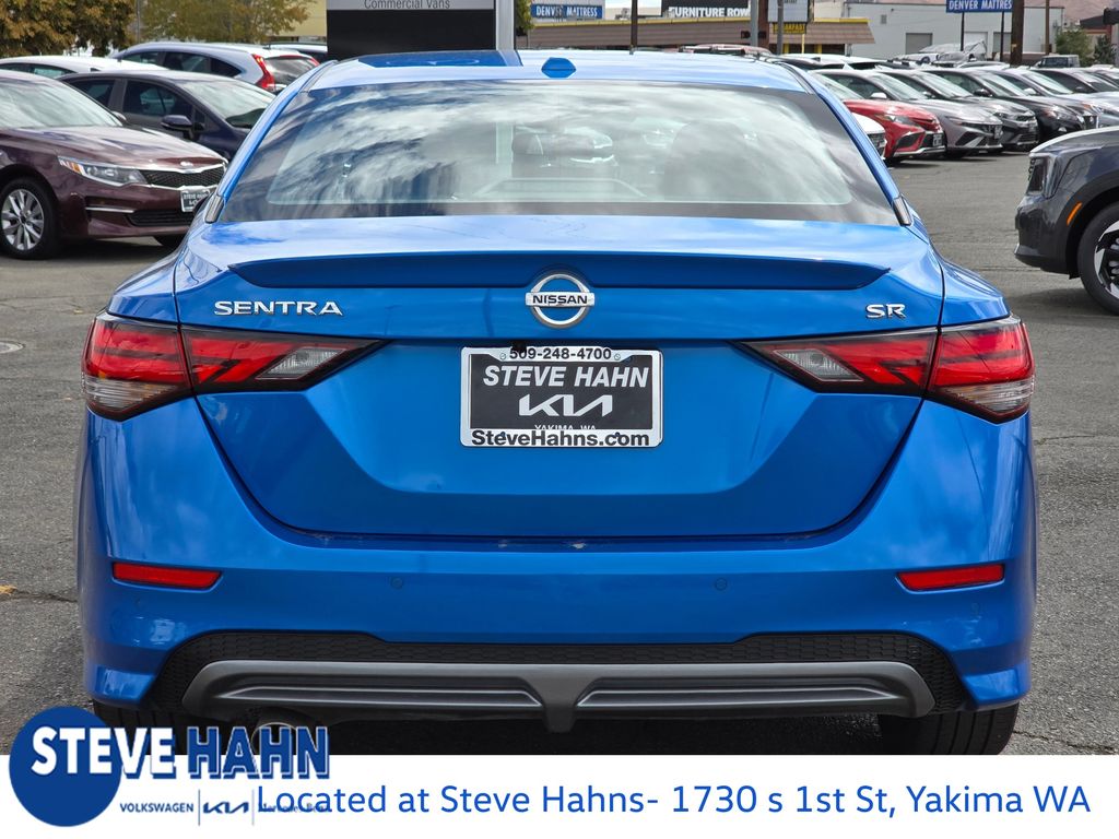2023 Nissan Sentra SR photo 4