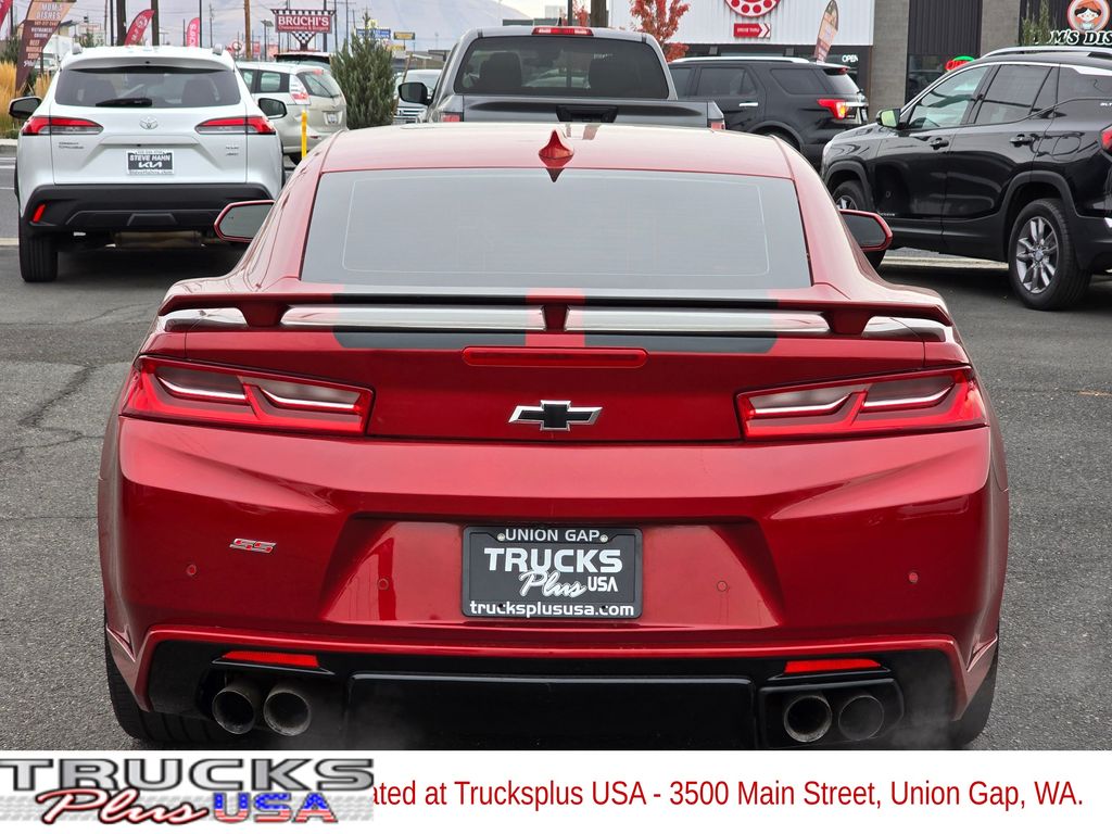 2017 Chevrolet Camaro 2SS photo 4