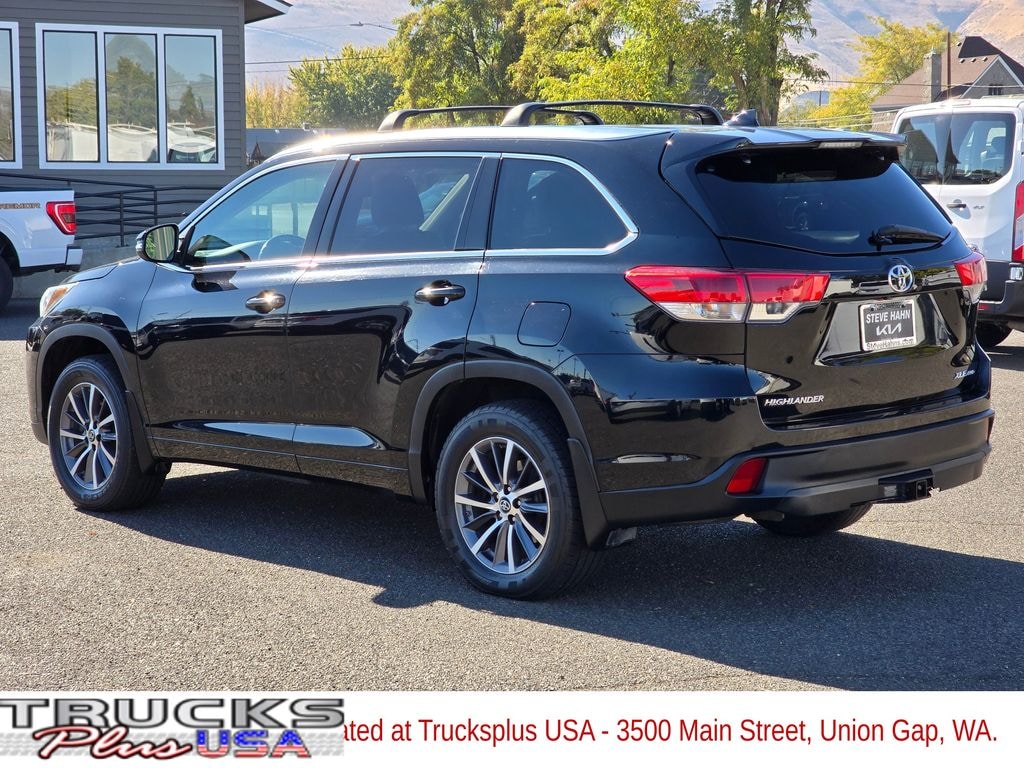 Used 2018 Toyota Highlander XLE SUV