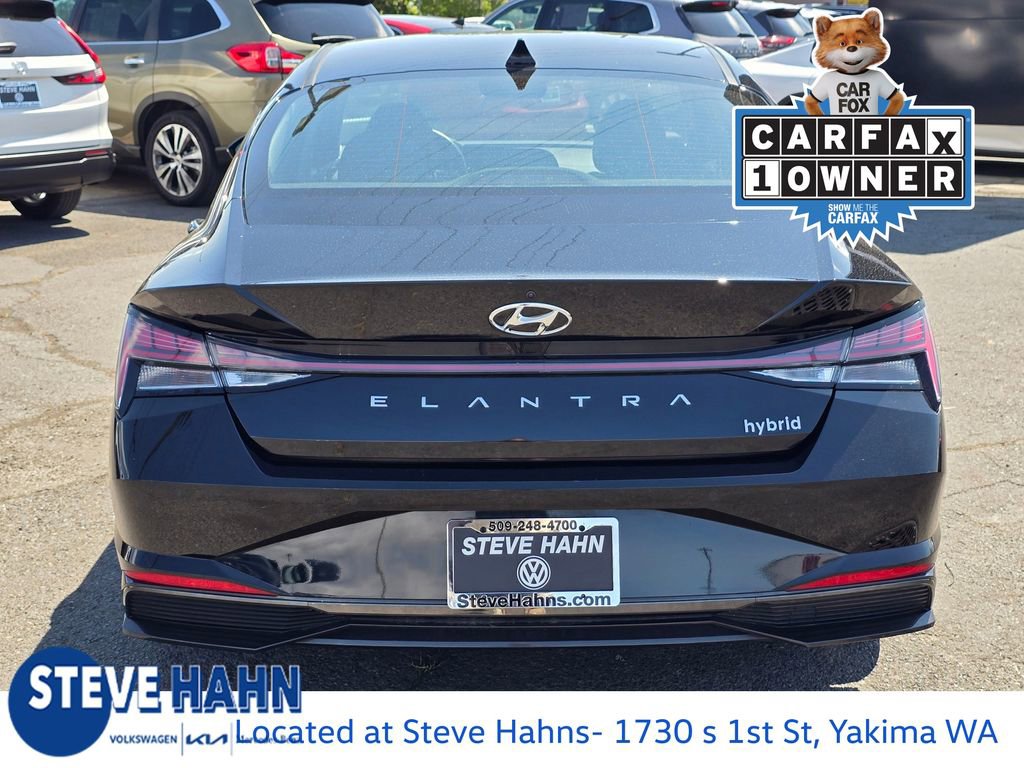 2022 Hyundai Elantra Hybrid Limited photo 3