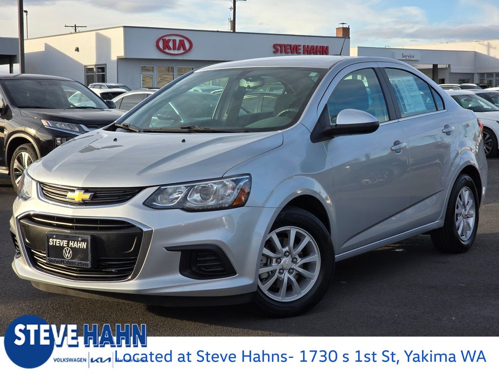 2017 Chevrolet Sonic LT
