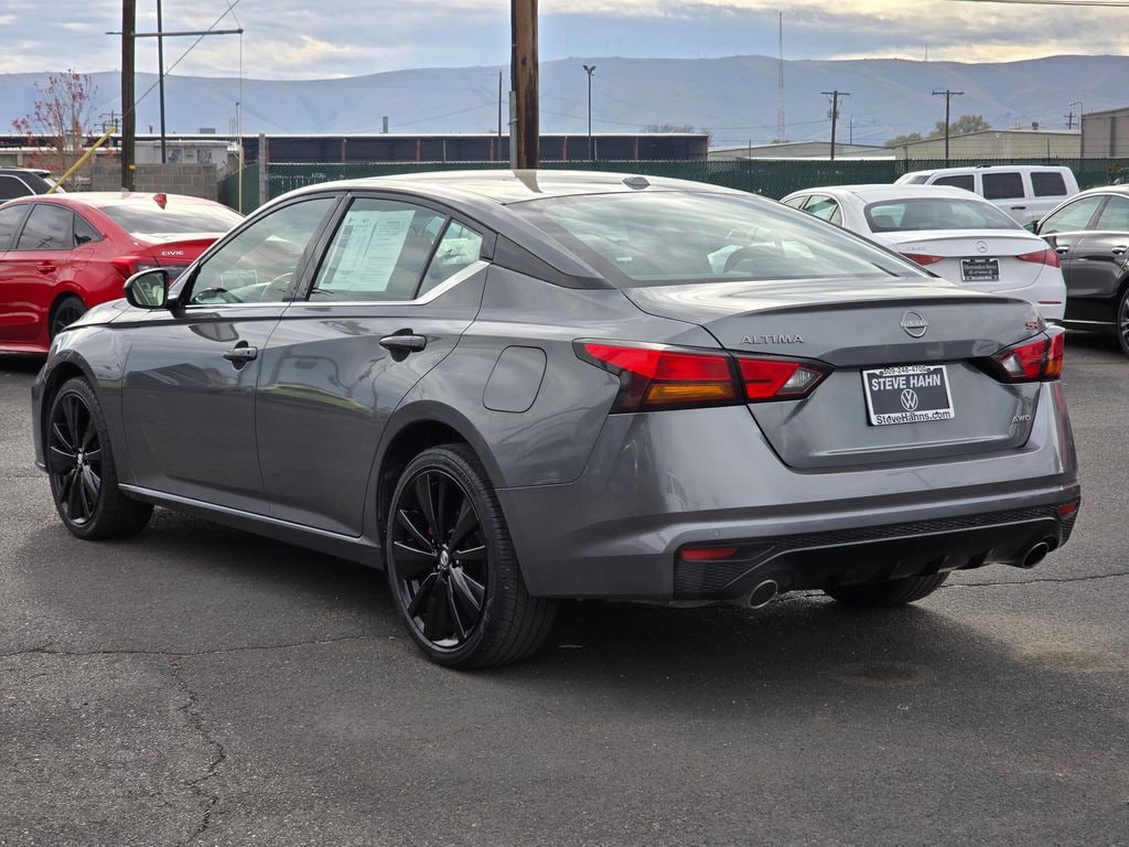 Used 2023 Nissan Altima 2.5 SR Sedan