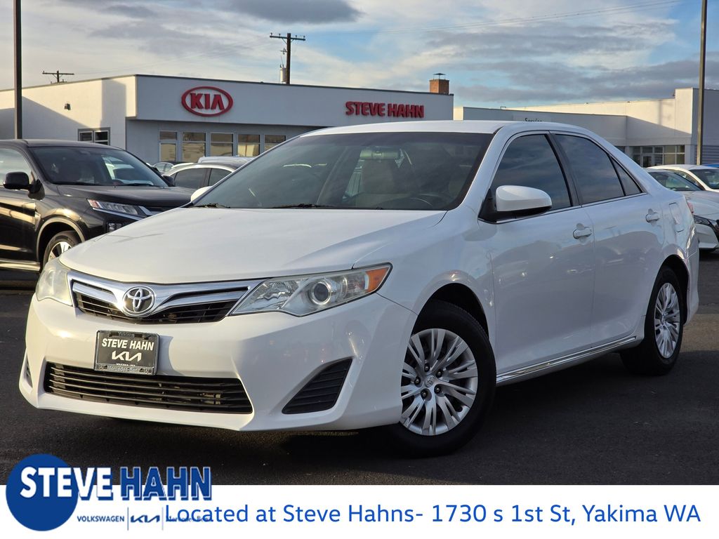 2014 Toyota Camry LE