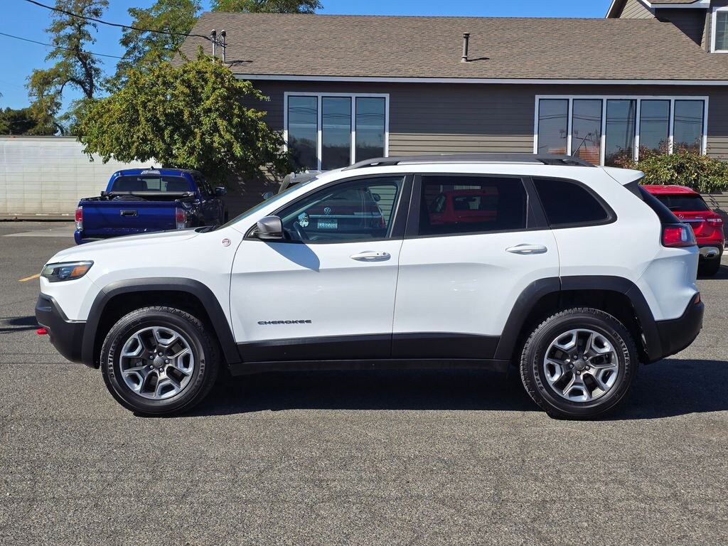 Used 2019 Jeep Cherokee Trailhawk SUV