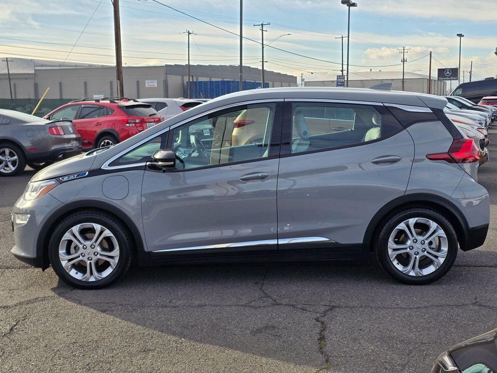 Used 2021 Chevrolet Bolt EV LT with VIN 1G1FY6S07M4109811 for sale in Yakima, WA