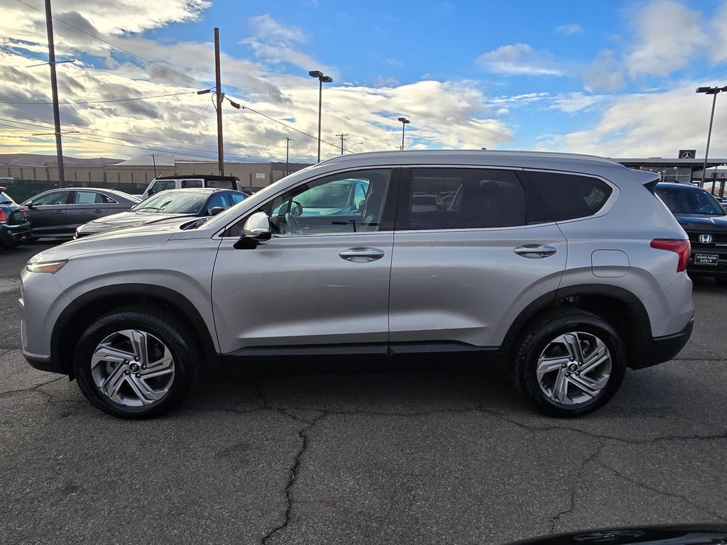 2023 Hyundai Santa Fe SEL photo 2