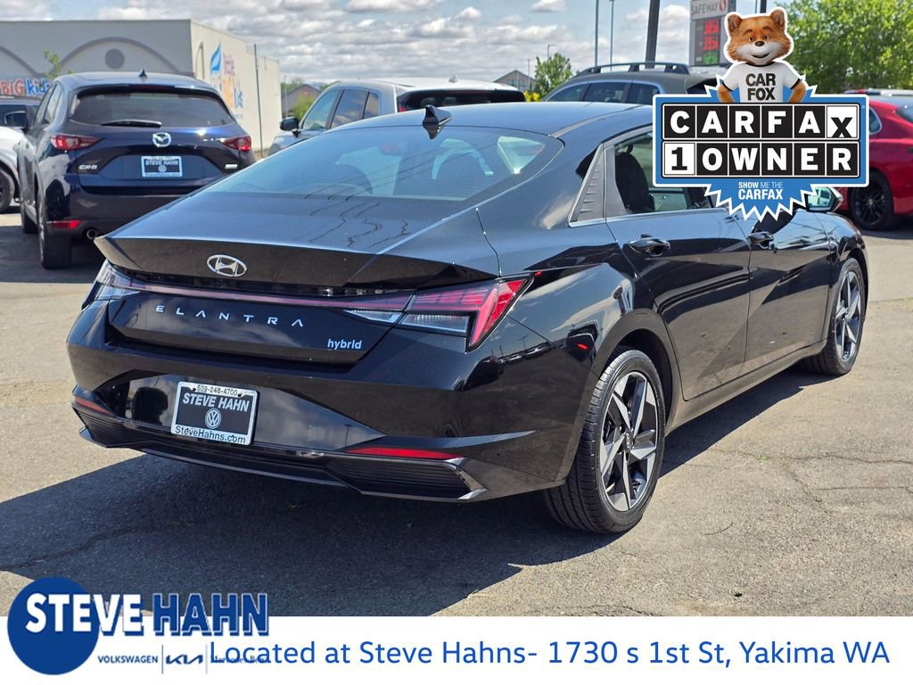 2022 Hyundai Elantra Hybrid Limited photo 2
