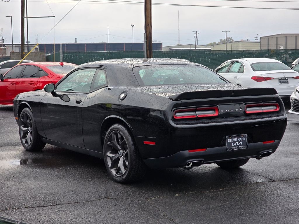 Used 2017 Dodge Challenger SXT Coupe