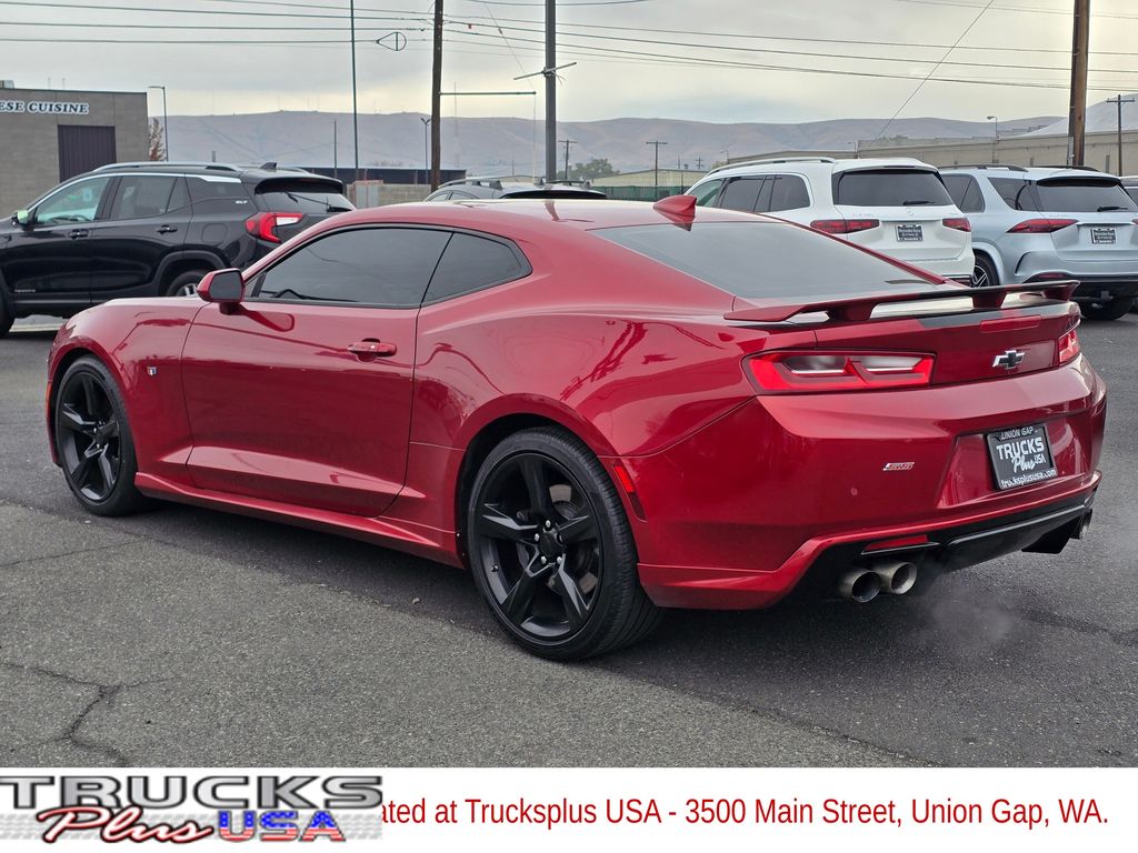 2017 Chevrolet Camaro 2SS photo 3