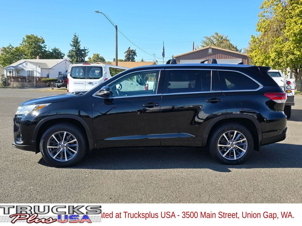 Used 2018 Toyota Highlander XLE SUV