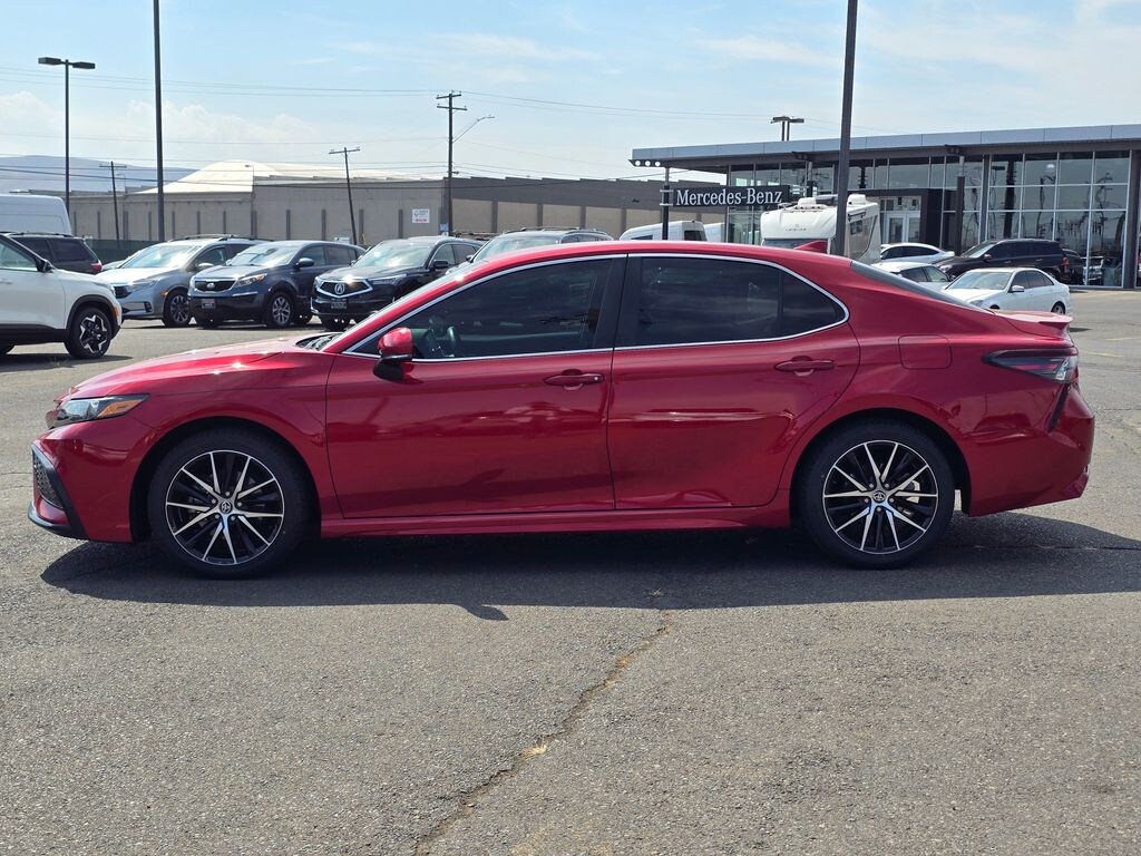 Used 2024 Toyota Camry SE Sedan