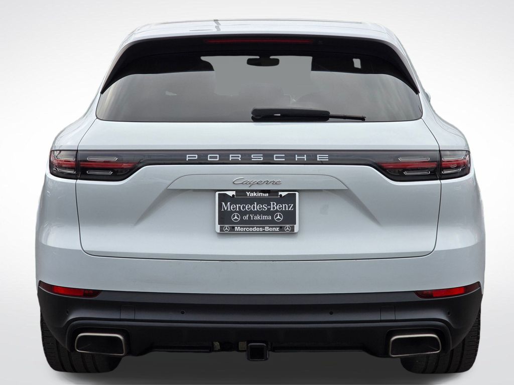 2019 Porsche Cayenne Base photo 3