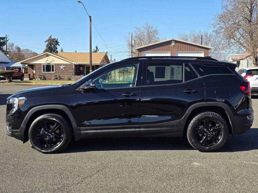 Used 2023 GMC Terrain AT4 SUV