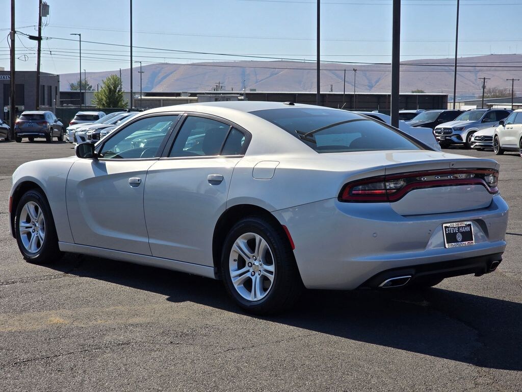 Used 2022 Dodge Charger SXT Sedan