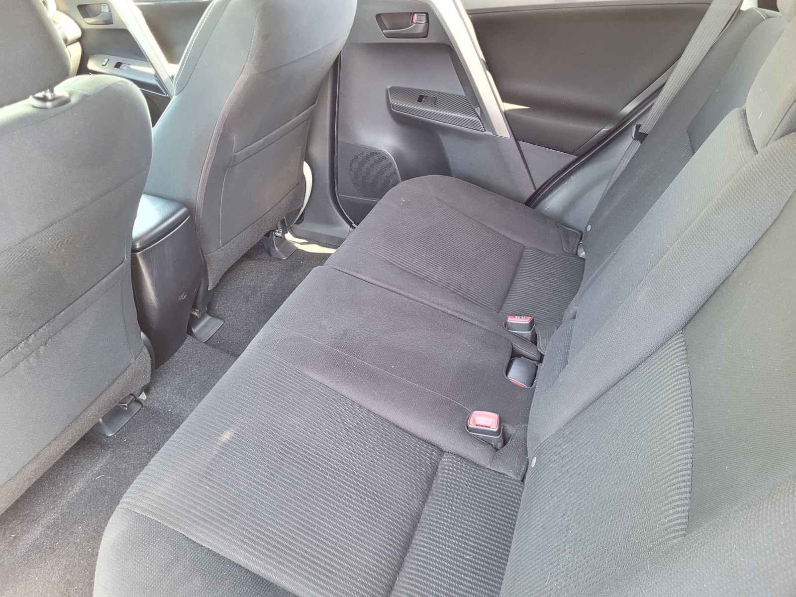 2013 Toyota RAV4 XLE - Photo 8