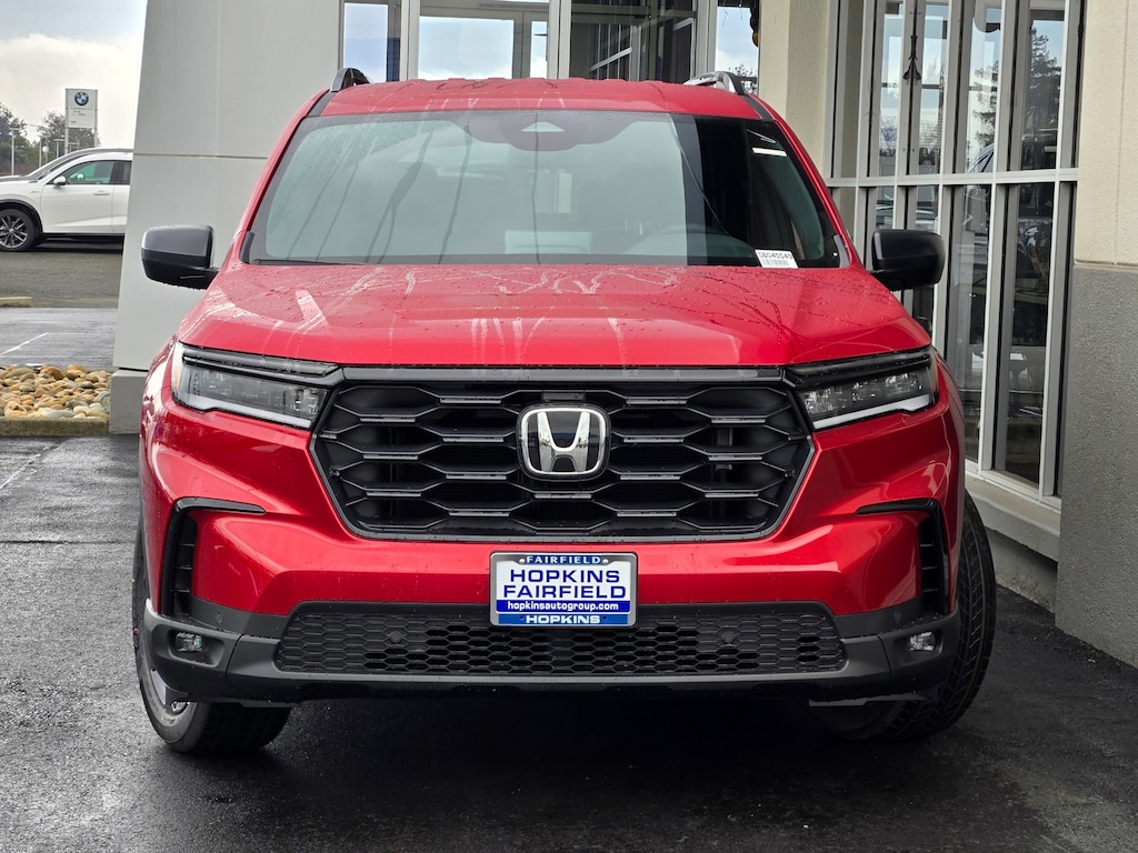 New 2025 Honda Pilot Sport SUV