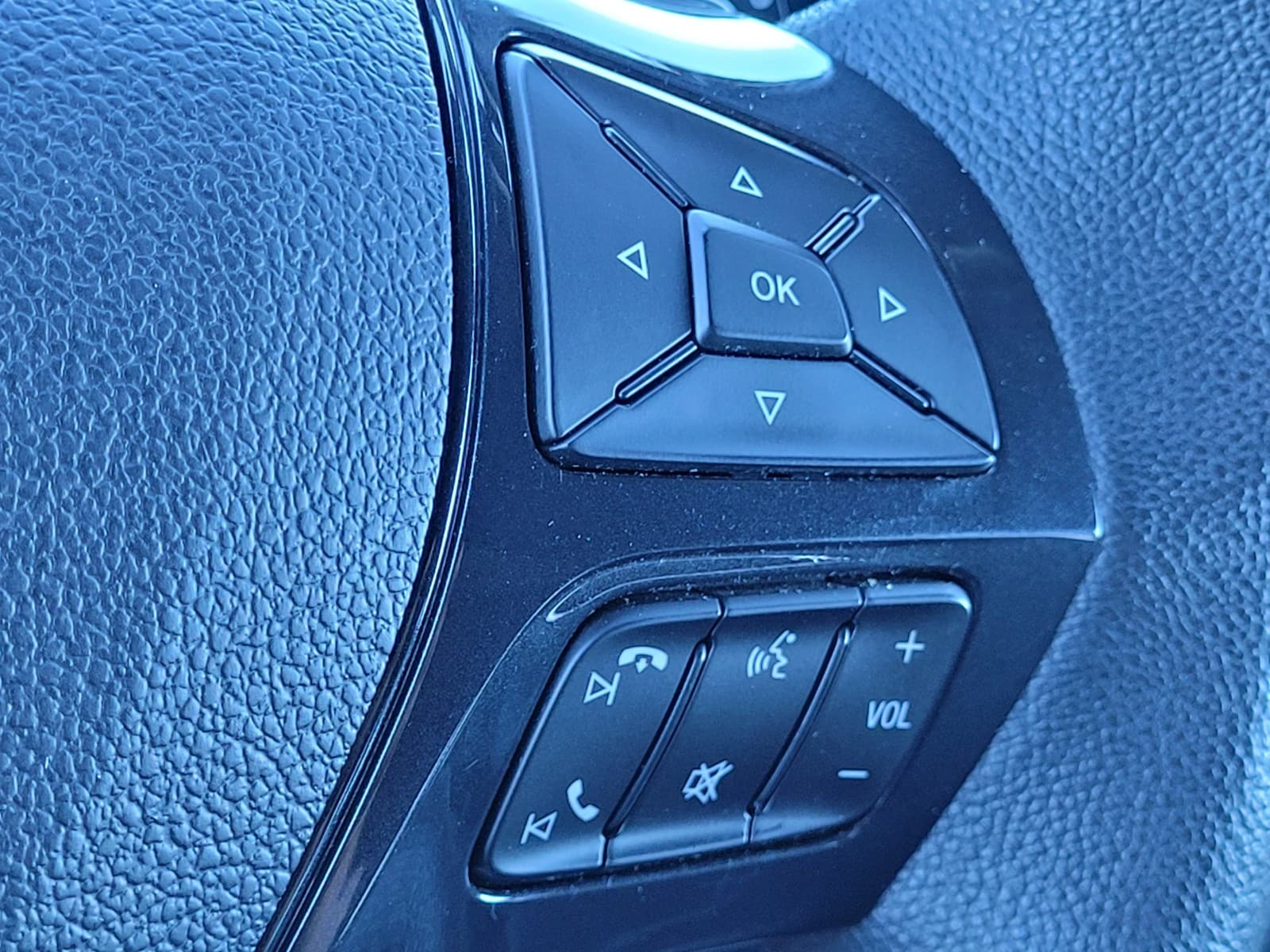 2018 Ford Explorer Sport - Photo 24