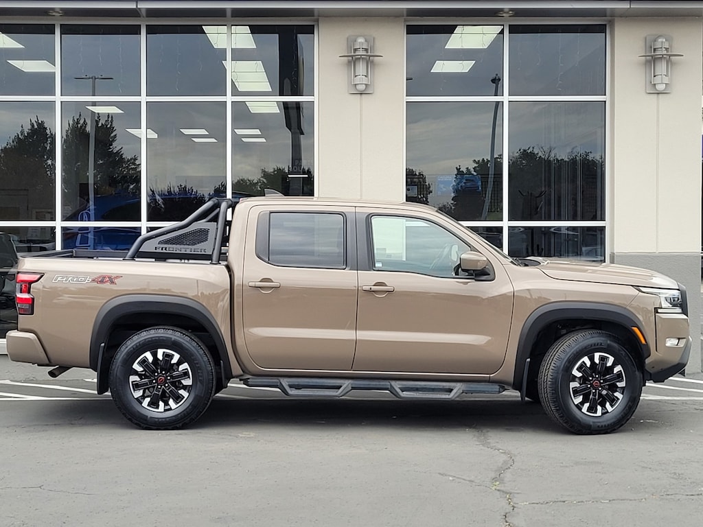 Used 2022 Nissan Frontier PRO-4X Truck