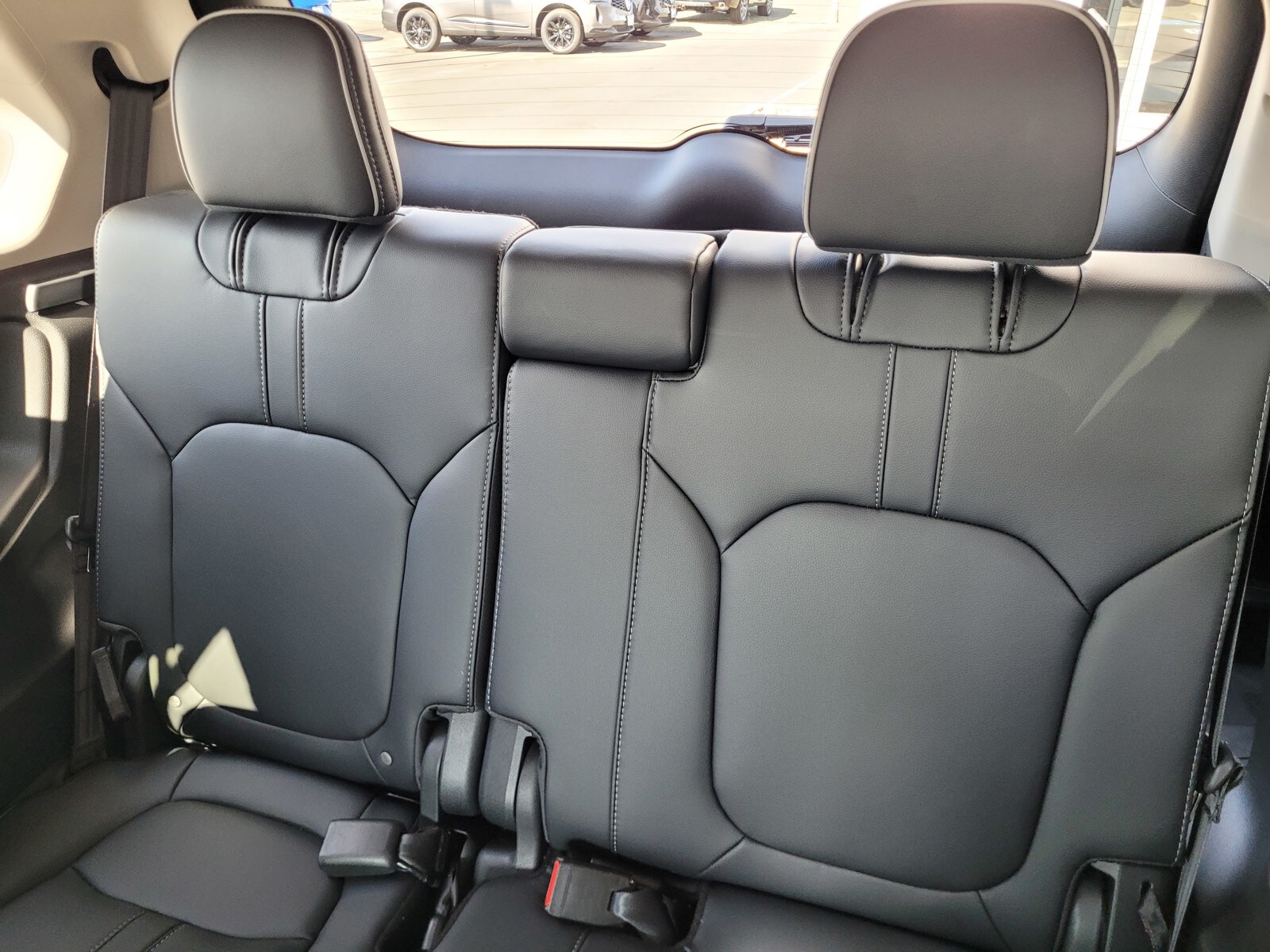 2025 Honda Pilot Elite - Photo 8