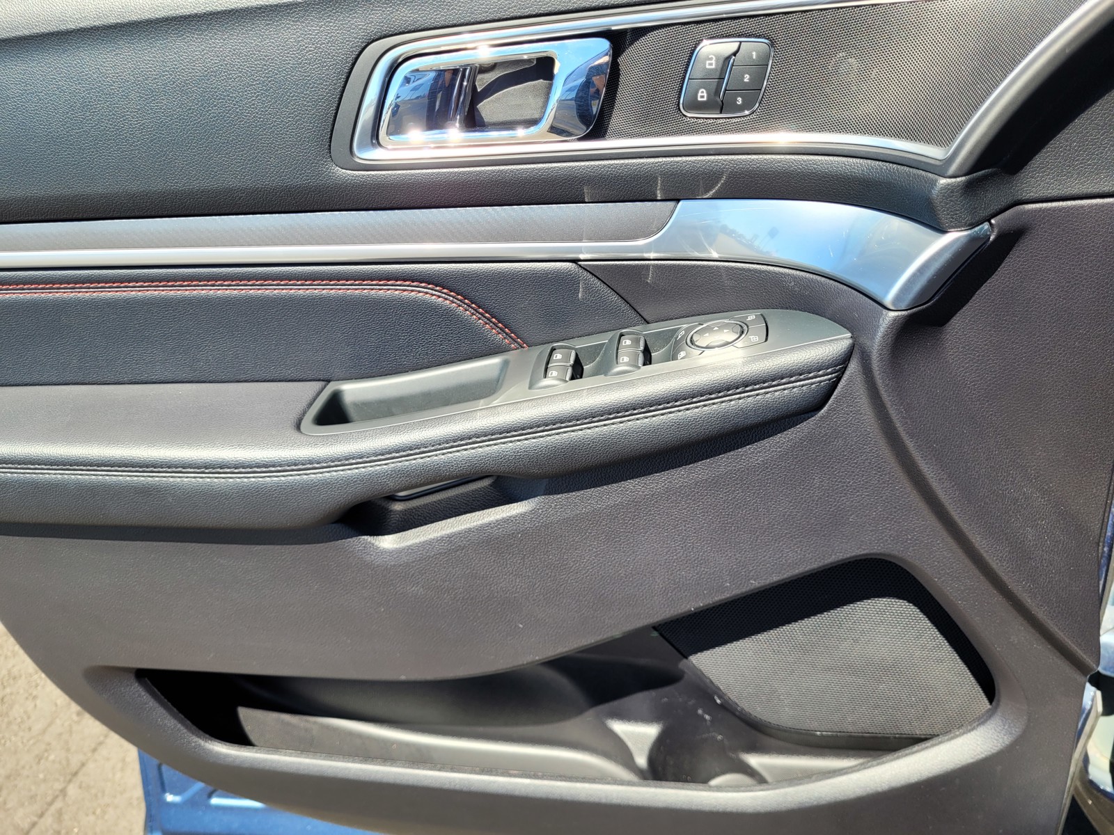 2018 Ford Explorer Sport - Photo 13