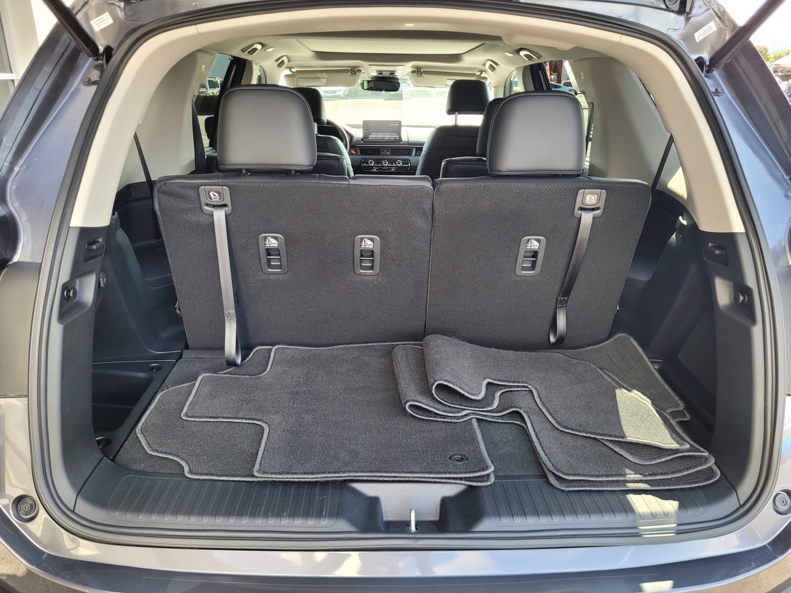 2025 Honda Pilot Elite - Photo 26