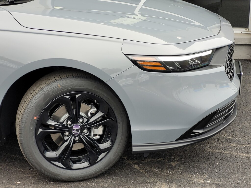 New 2025 Honda Accord SE Sedan