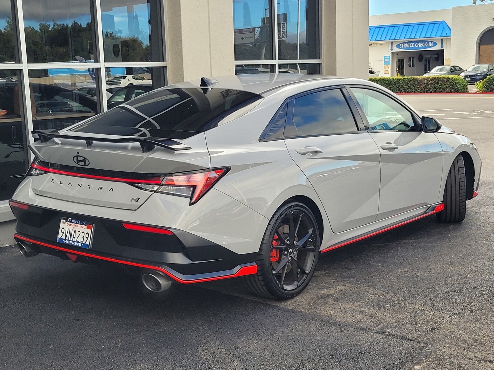 2025 Hyundai Elantra N Base photo 4