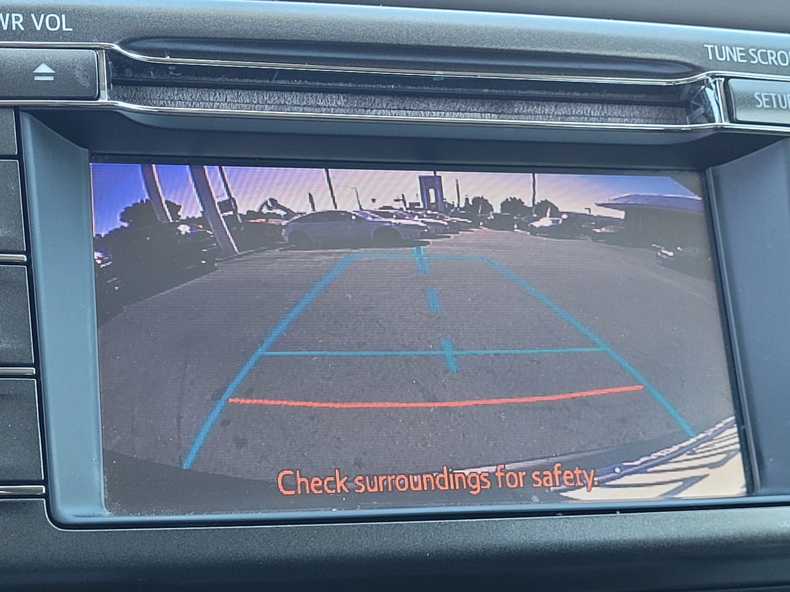 2013 Toyota RAV4 XLE - Photo 19