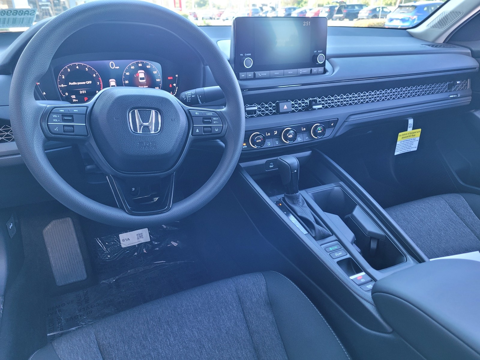 2025 Honda Accord SE - Photo 7
