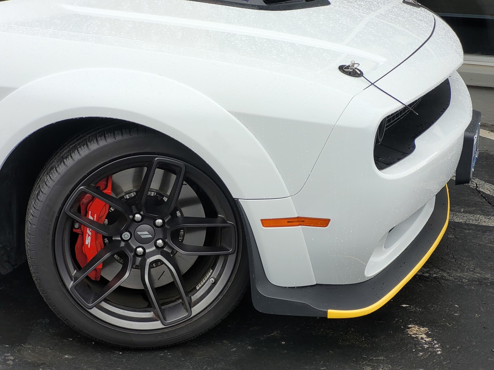 2022 Dodge Challenger R/T Scat Pack Widebody photo 3