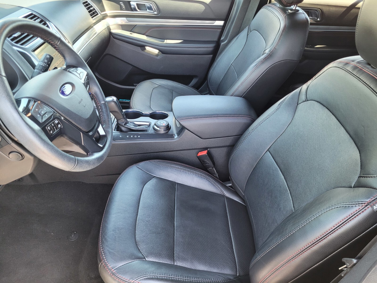 2018 Ford Explorer Sport - Photo 11
