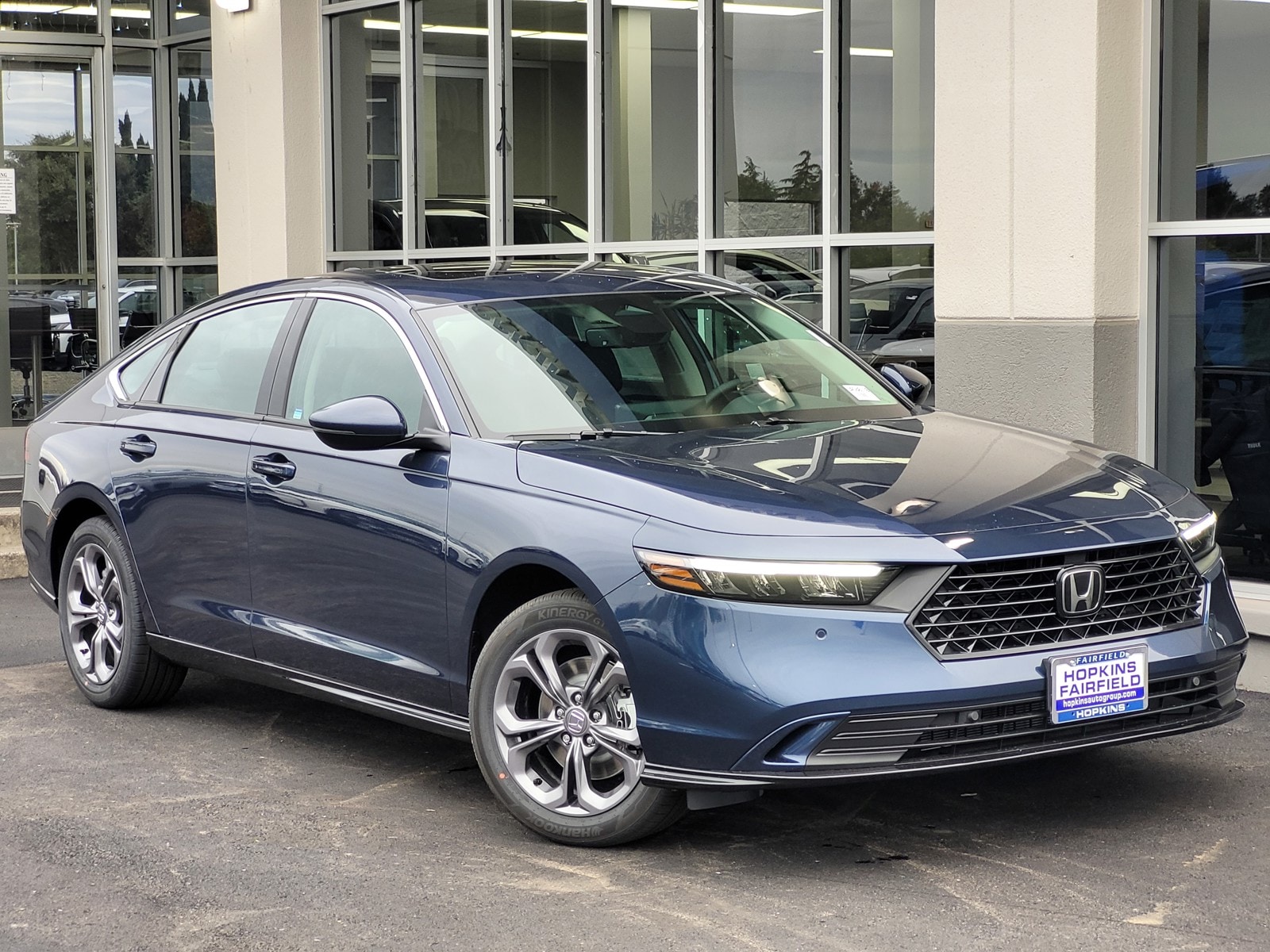 2025 Honda Accord Hybrid EX-L's photo