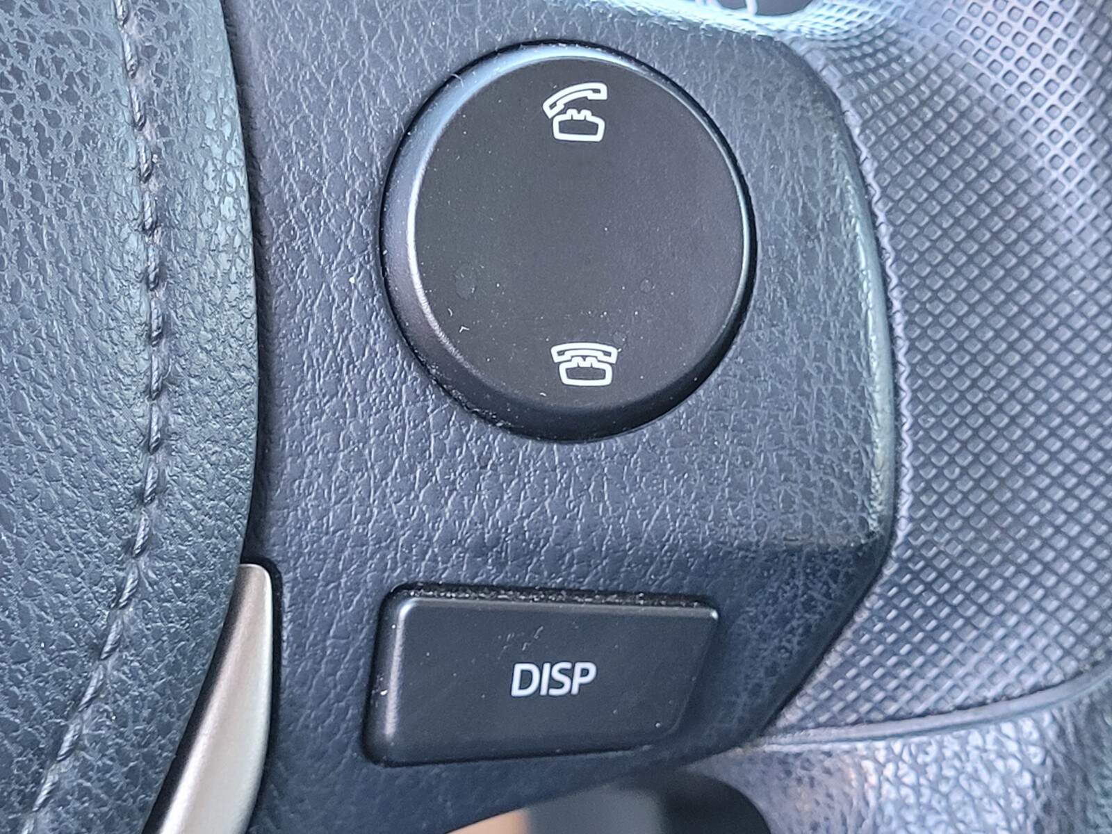 2013 Toyota RAV4 XLE - Photo 22