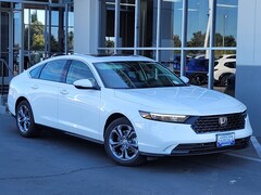 2025 Honda Accord Hybrid EX-L Sedan SA082471